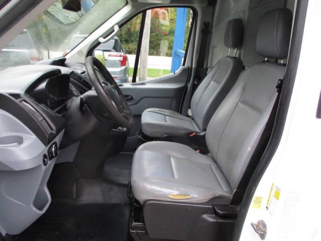 Ford Transit 250 Van Med. Roof w/Sliding Pass. 148-in. WB 2018