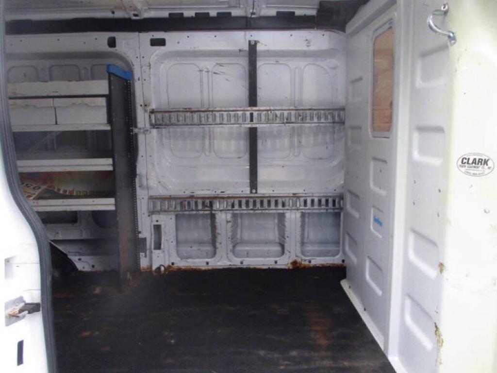 Ford Transit 250 Van Med. Roof w/Sliding Pass. 148-in. WB 2018