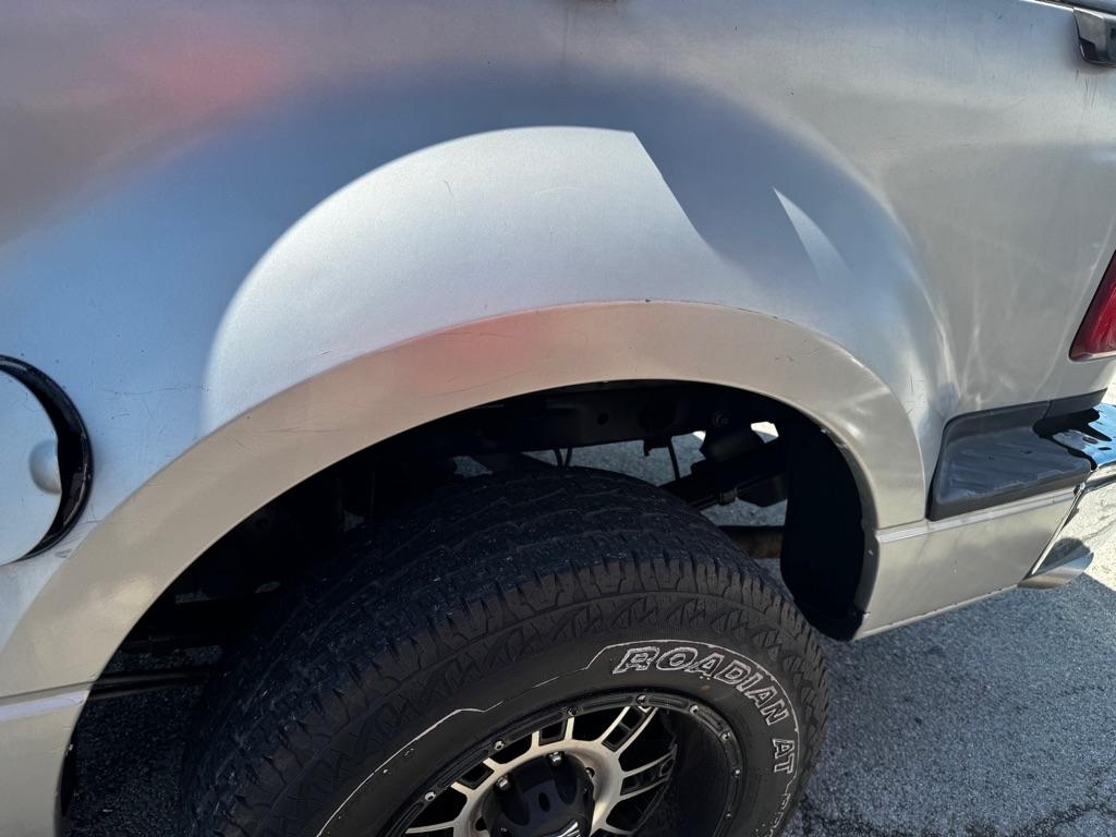 Ford F-150 XLT SuperCab Flareside 2WD 2005