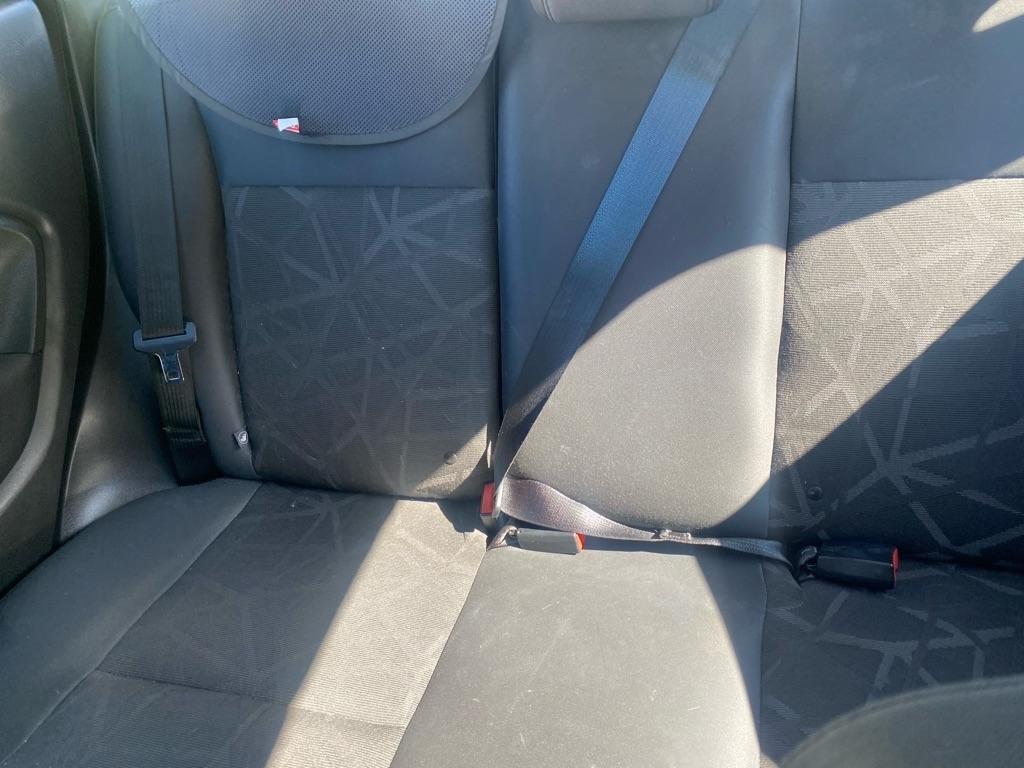 Ford Fiesta SE Sedan 2012