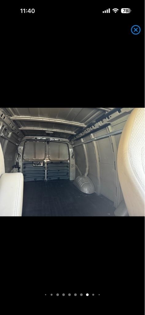 GMC Savana G3500 Cargo 2012