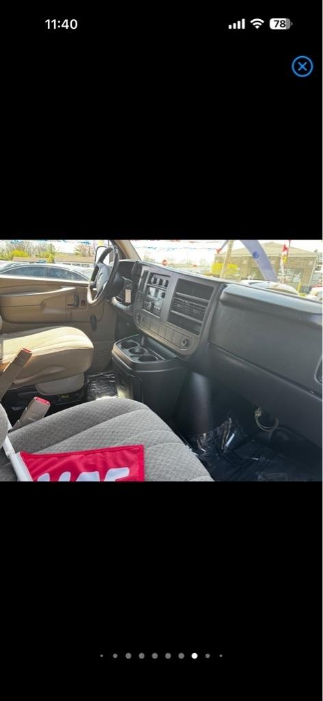 GMC Savana G3500 Cargo 2012