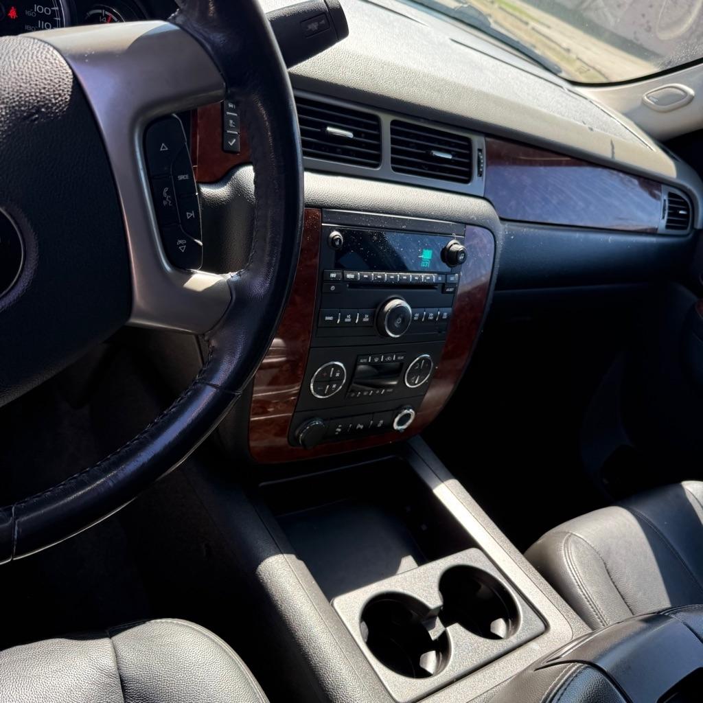 Chevrolet Tahoe LT 4WD 2012