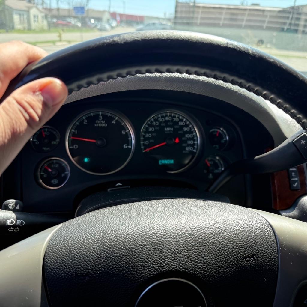 Chevrolet Tahoe LT 4WD 2012