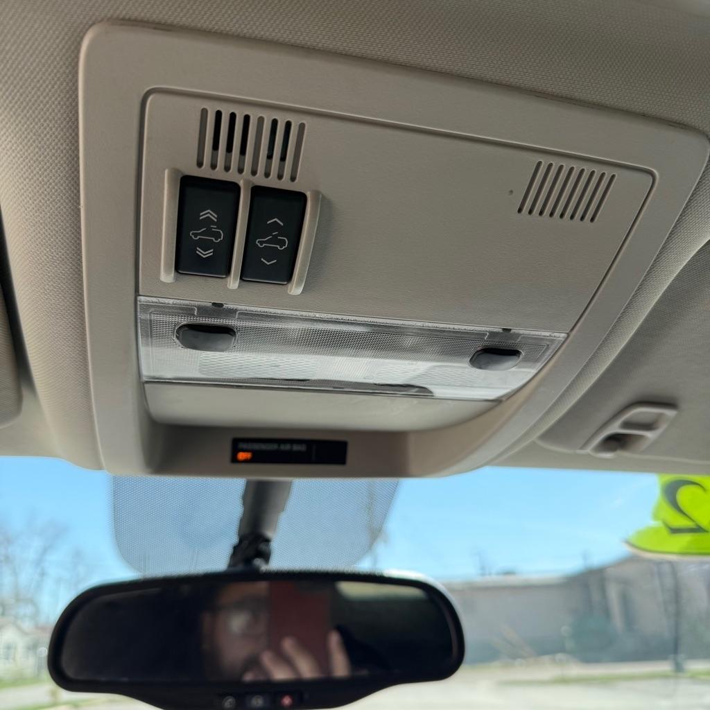 Chevrolet Tahoe LT 4WD 2012