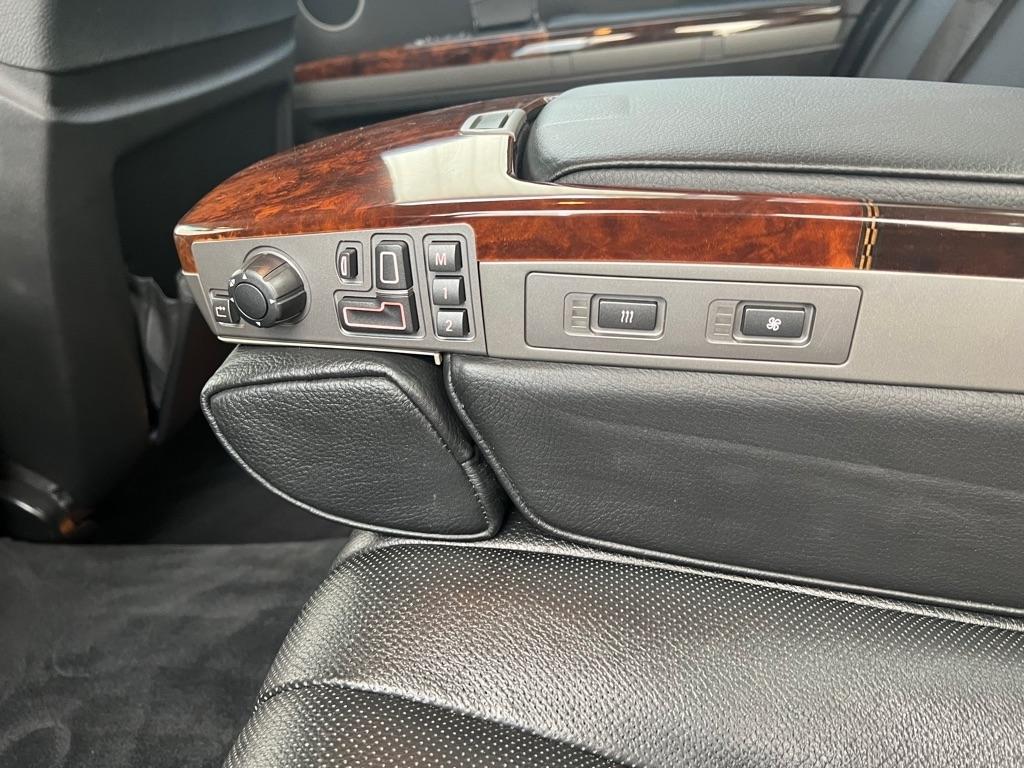 BMW 7-Series 760Li 2004