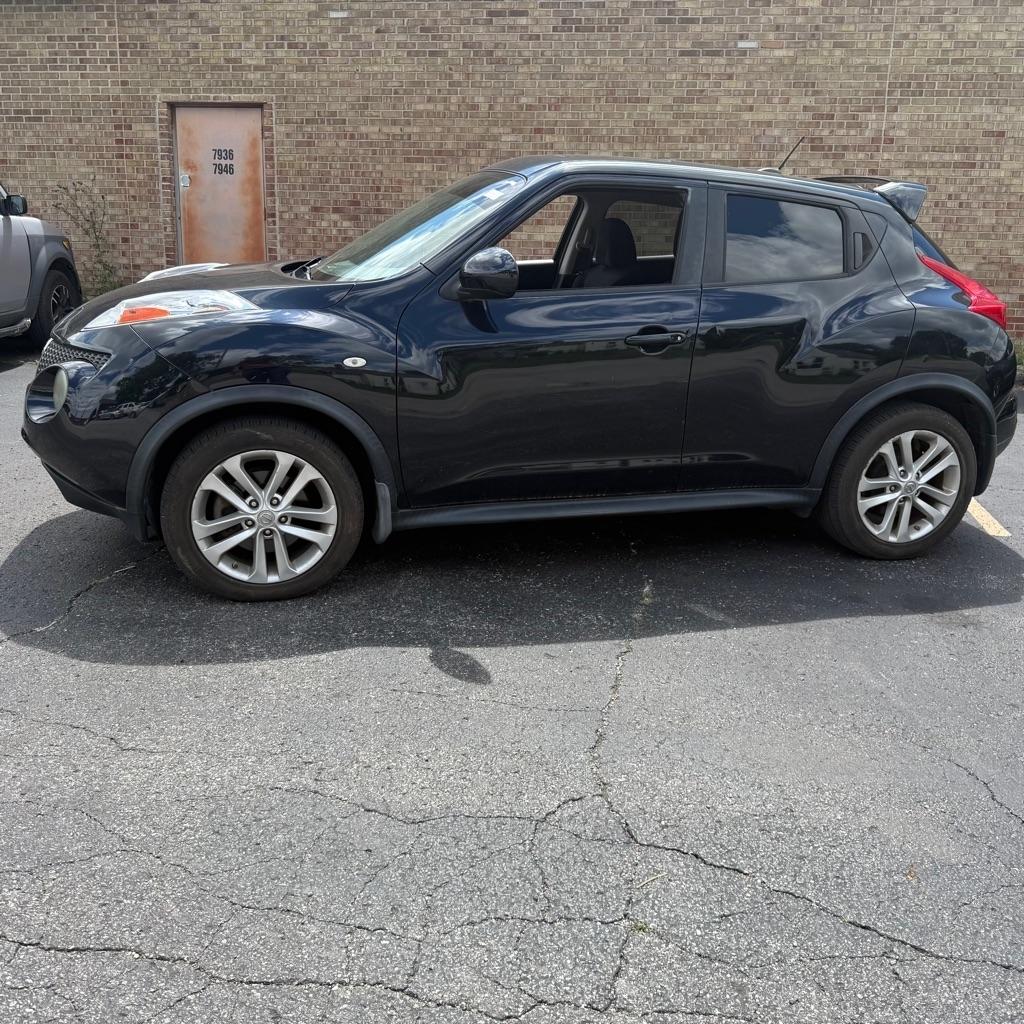 Nissan Juke S AWD 2012