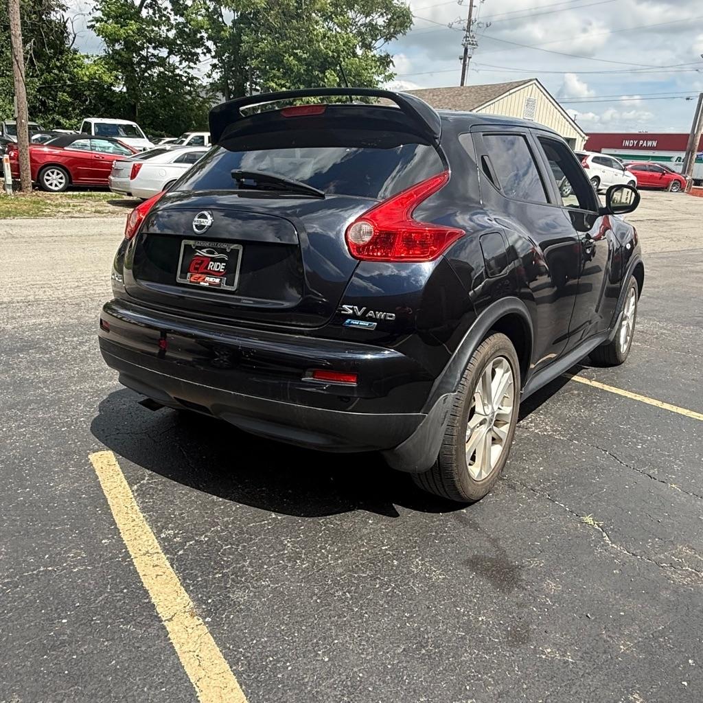Nissan Juke S AWD 2012