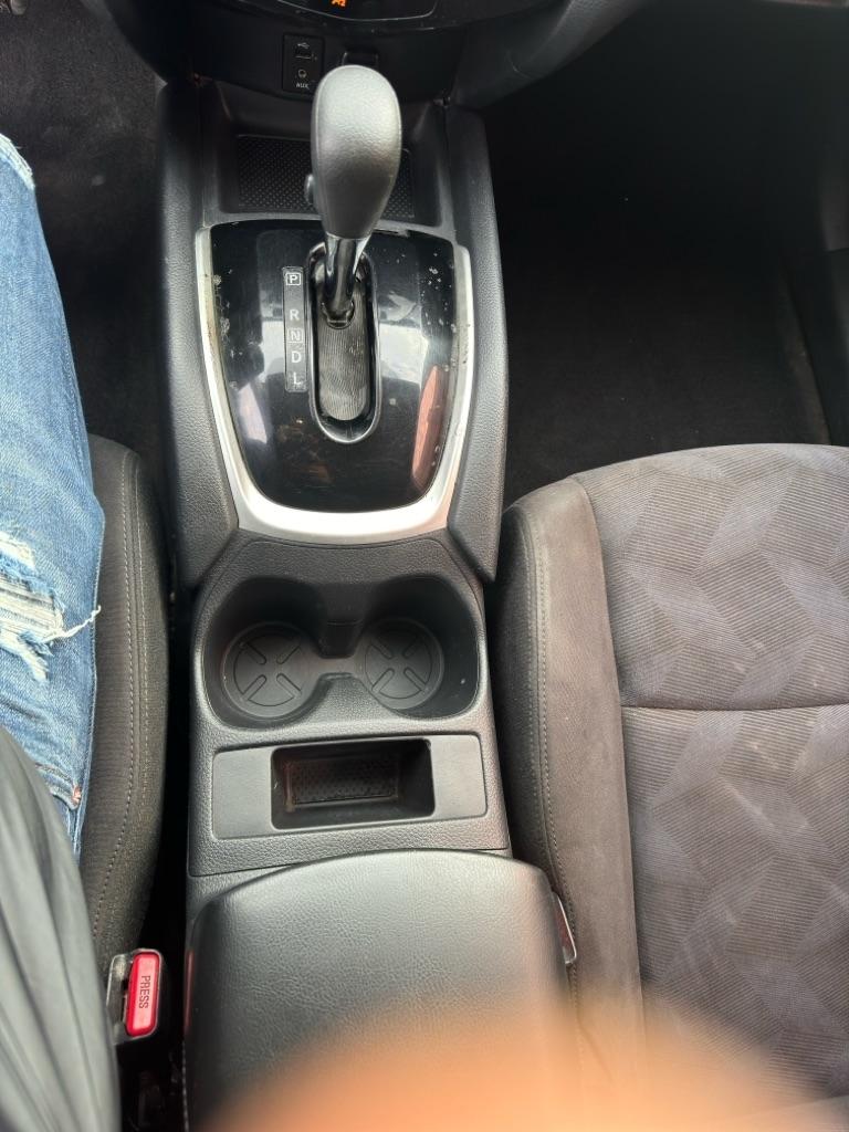 Nissan Rogue S 2WD 2015