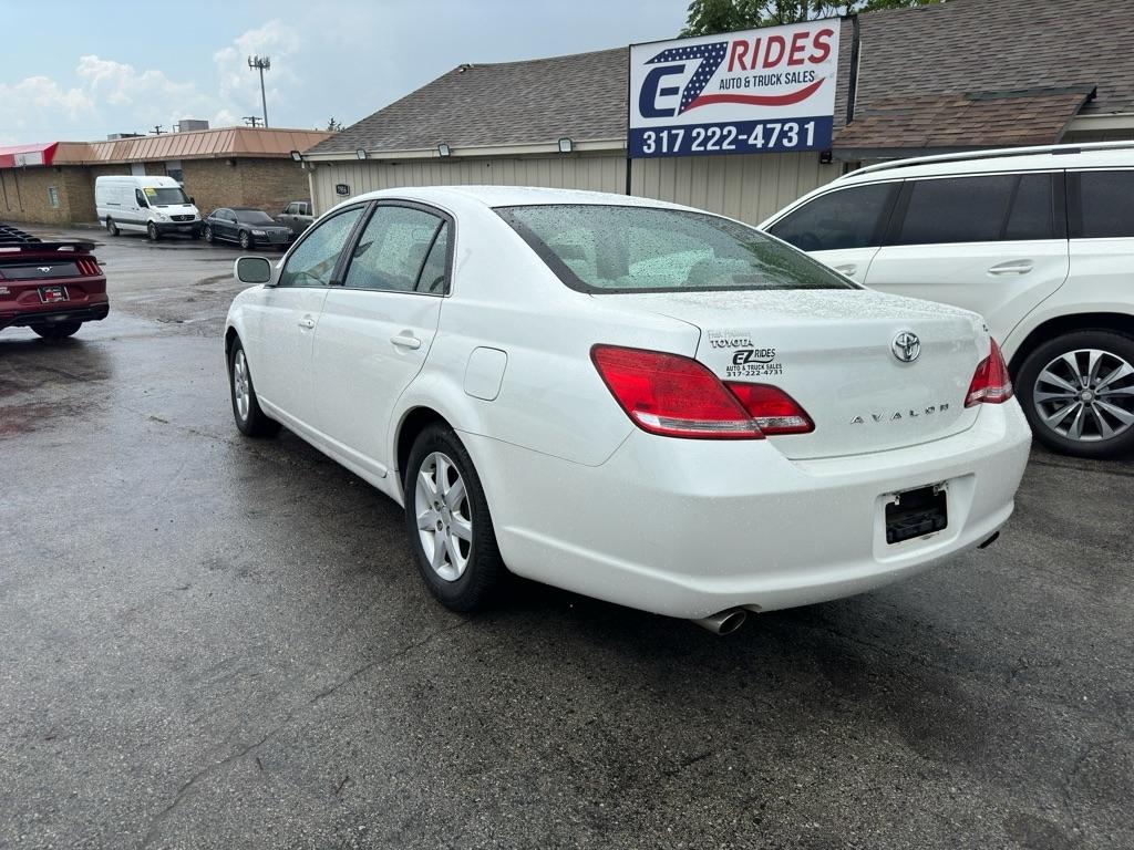 Toyota Avalon XL 2006