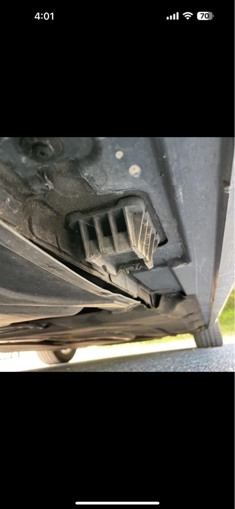 BMW 5-Series 528i 2012