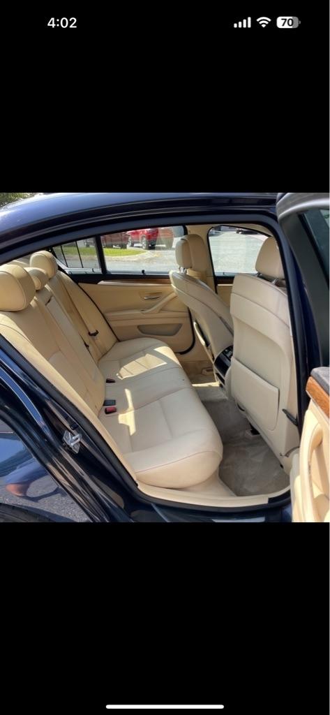 BMW 5-Series 528i 2012