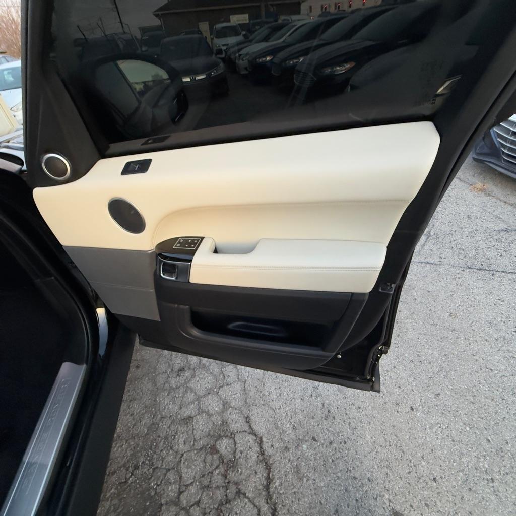 Land Rover Range Rover Sport SE 2015