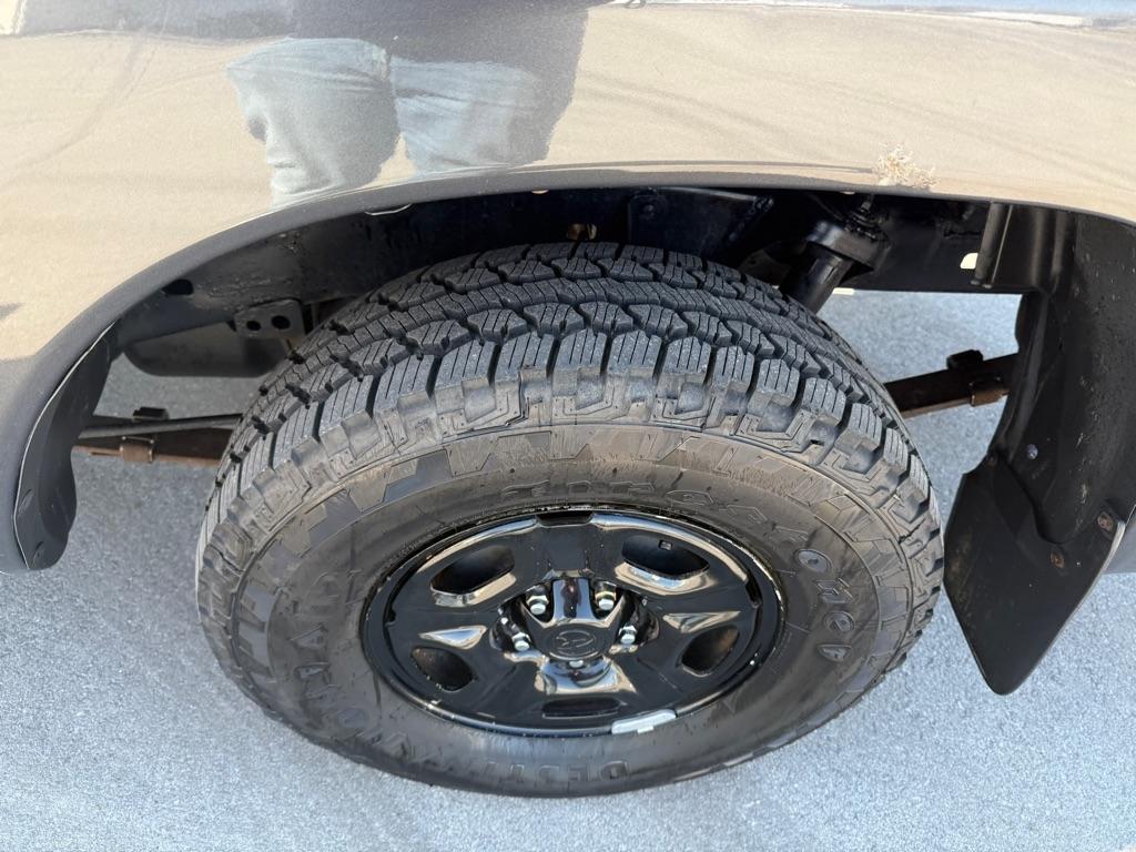 Toyota Tacoma Regular Cab Auto 2WD 2010