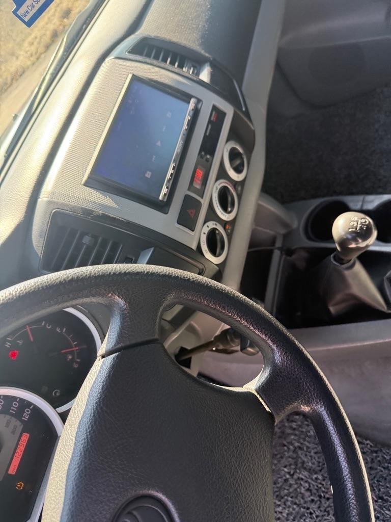 Toyota Tacoma Regular Cab Auto 2WD 2010