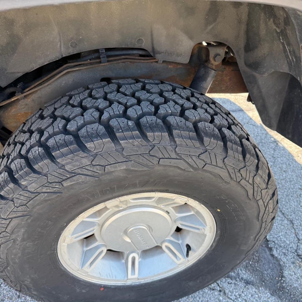 HUMMER H2 Sport Utility 2003