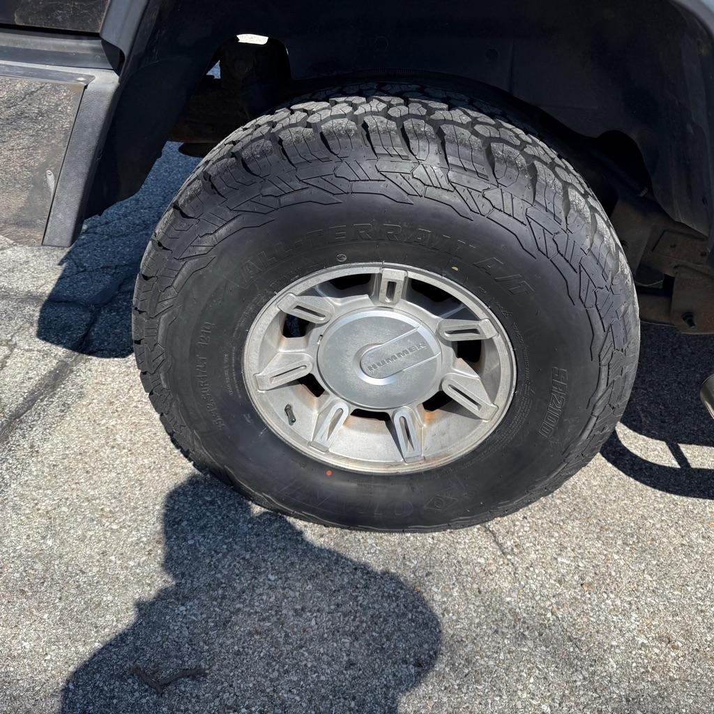 HUMMER H2 Sport Utility 2003