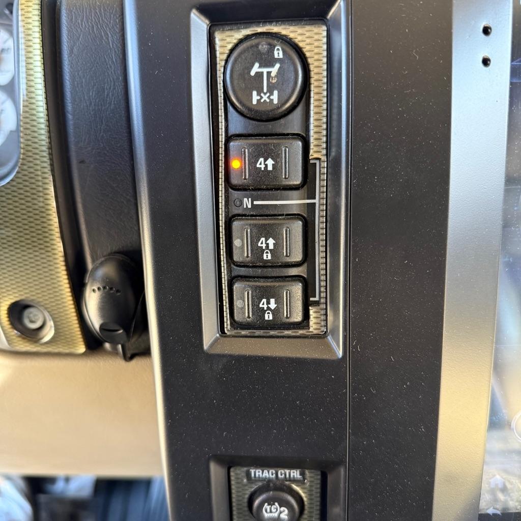 HUMMER H2 Sport Utility 2003