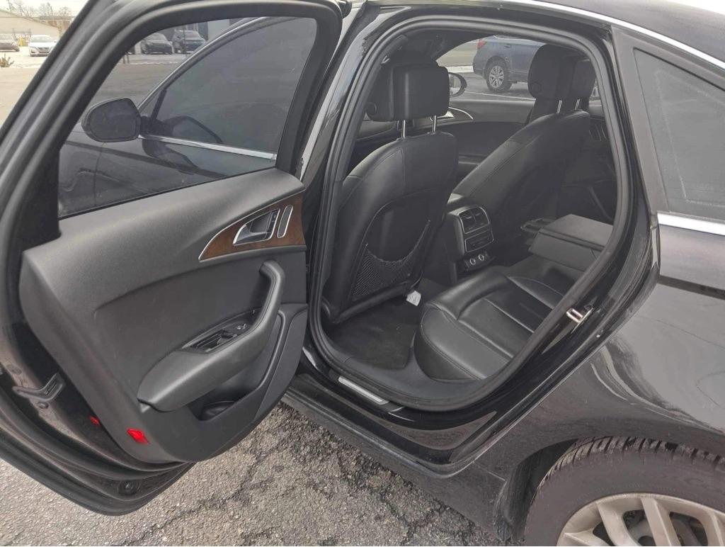 Audi A6 2.0T Premium Sedan FrontTrak Multitronic 2012