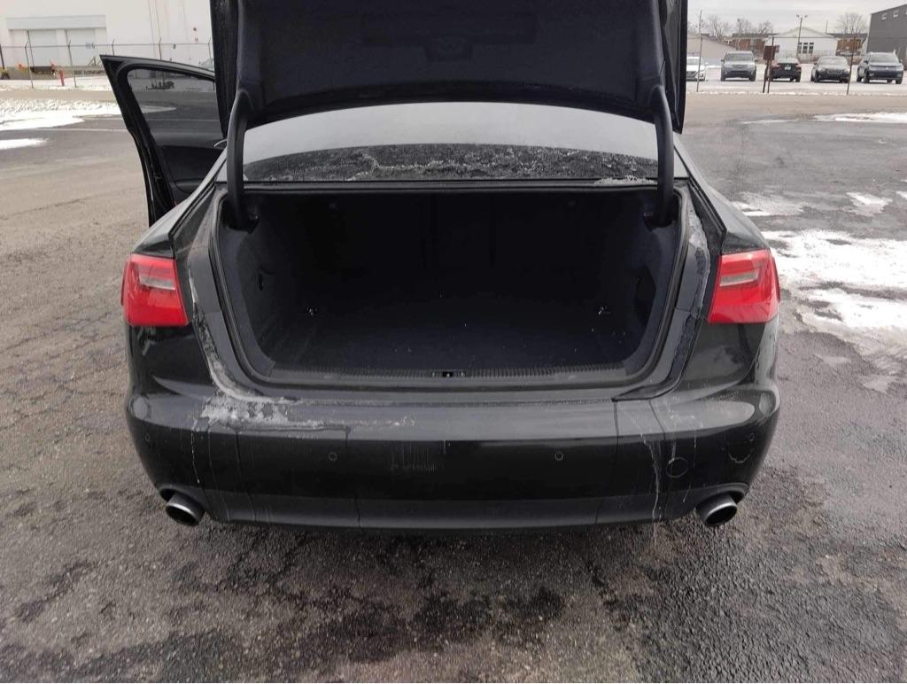 Audi A6 2.0T Premium Sedan FrontTrak Multitronic 2012