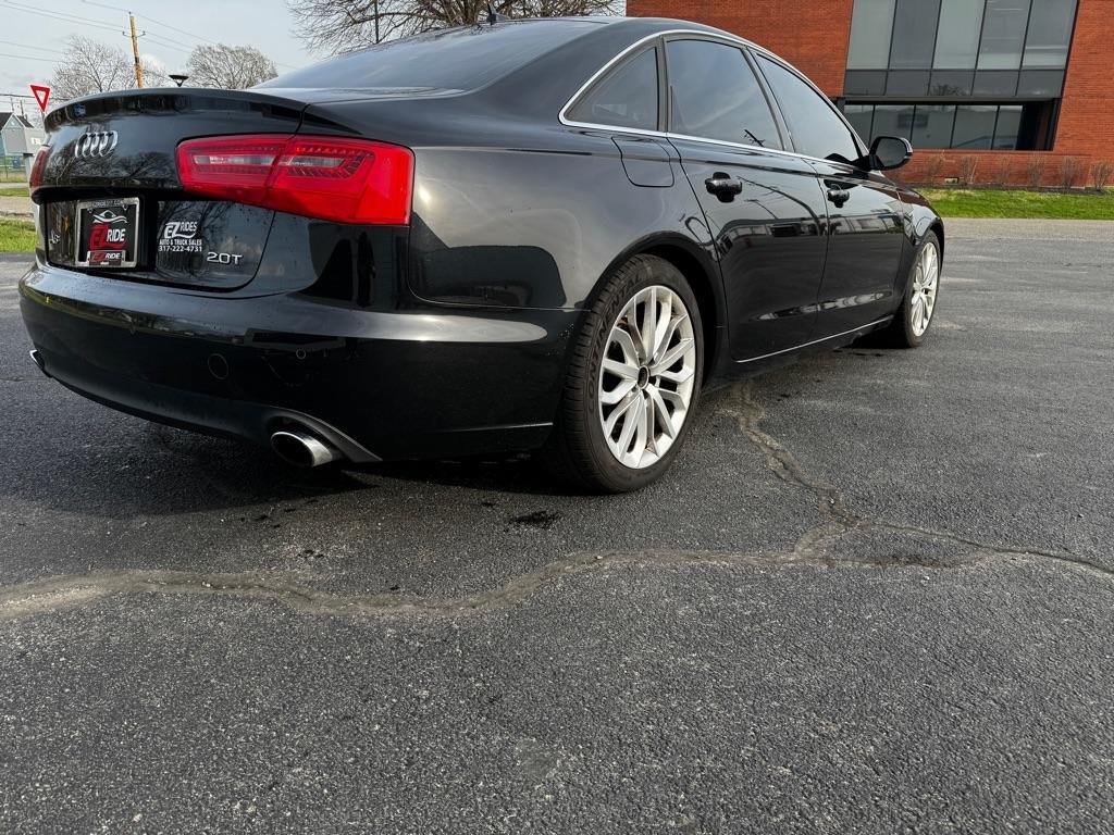 Audi A6 2.0T Premium Sedan FrontTrak Multitronic 2012