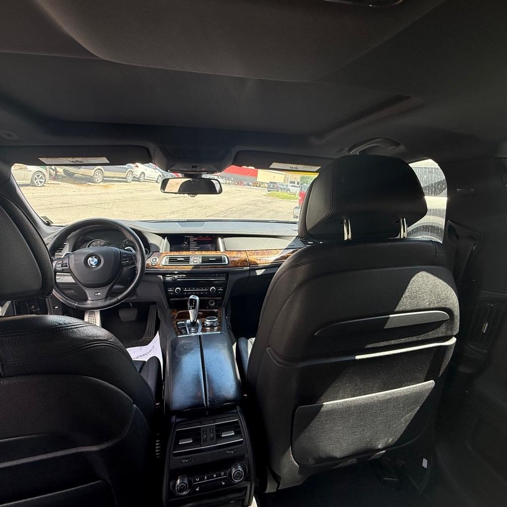 BMW 7-Series 740Li xDrive 2015
