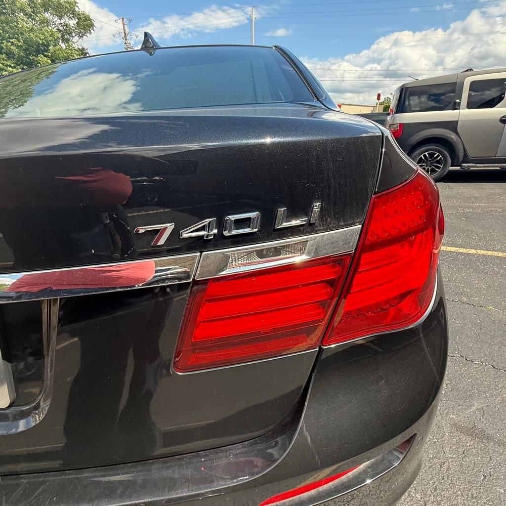 BMW 7-Series 740Li xDrive 2015