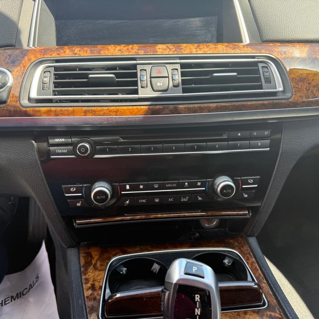 BMW 7-Series 740Li xDrive 2015