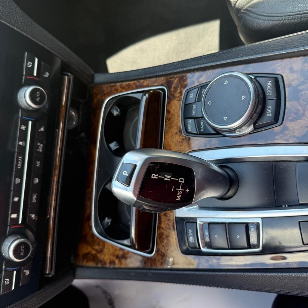 BMW 7-Series 740Li xDrive 2015