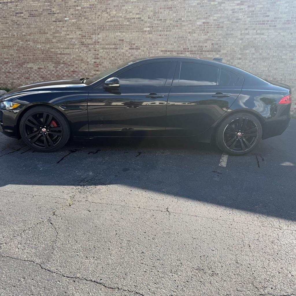 Jaguar XE 25t 2019