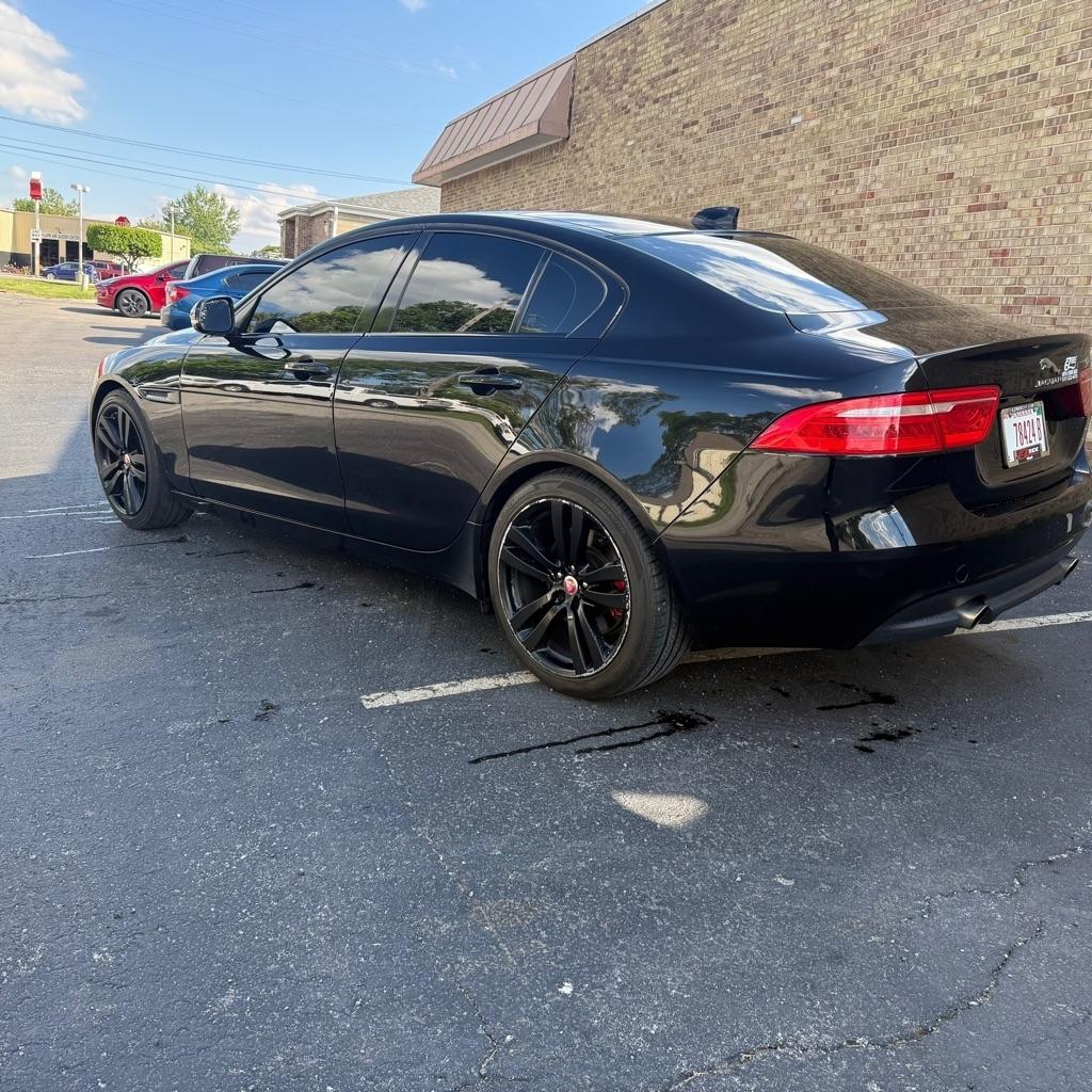 Jaguar XE 25t 2019