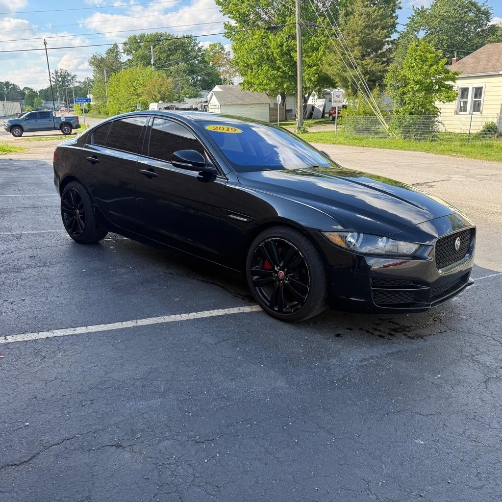 Jaguar XE 25t 2019