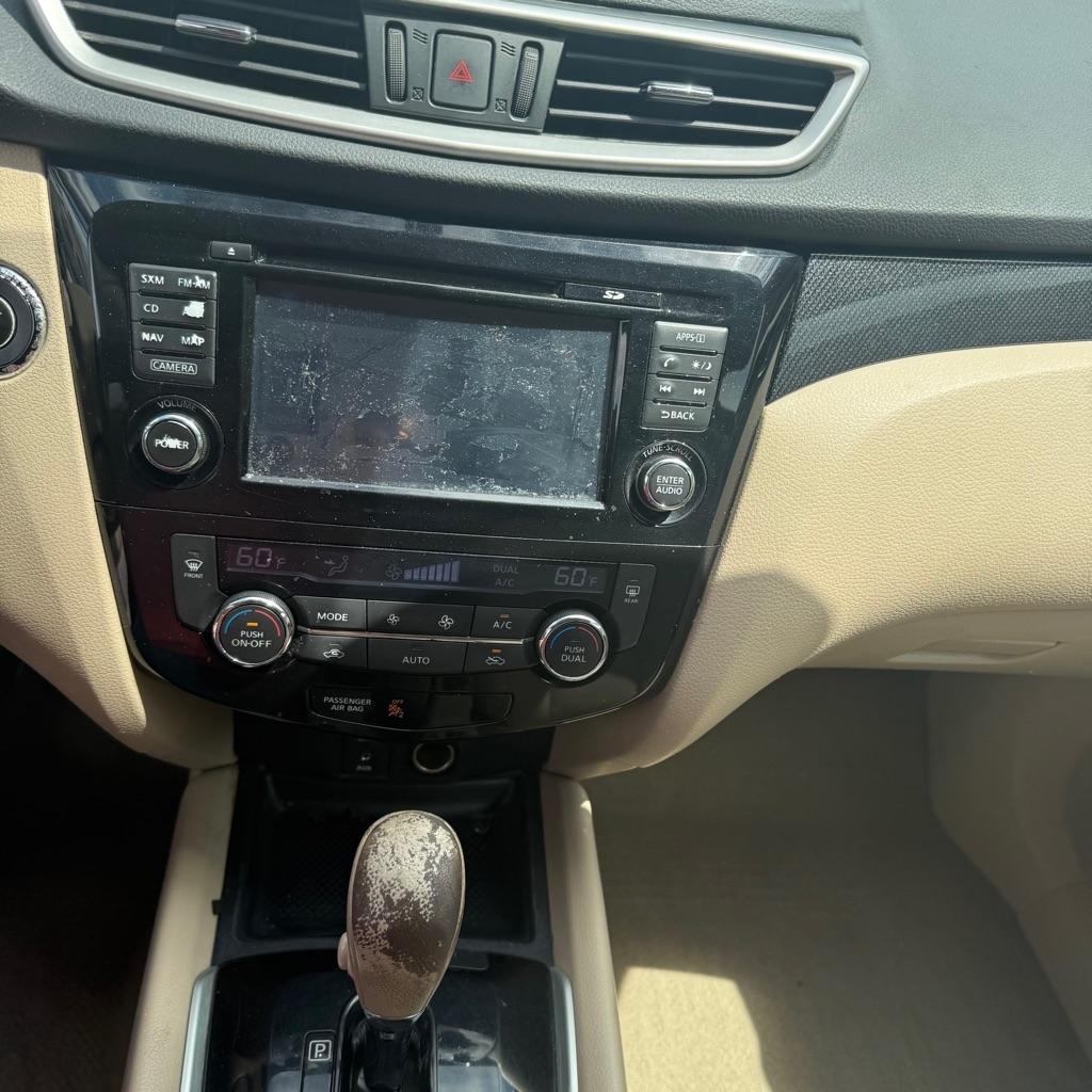 Nissan Rogue S AWD 2014