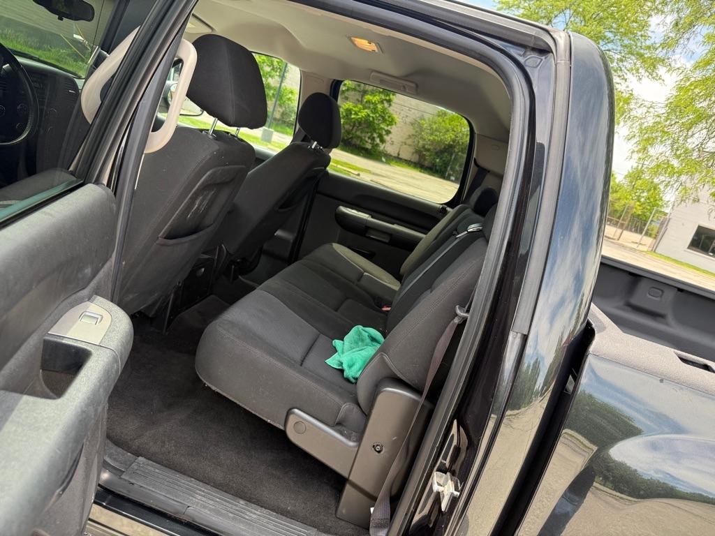 Chevrolet Silverado 1500 LT Crew Cab 4WD 2012
