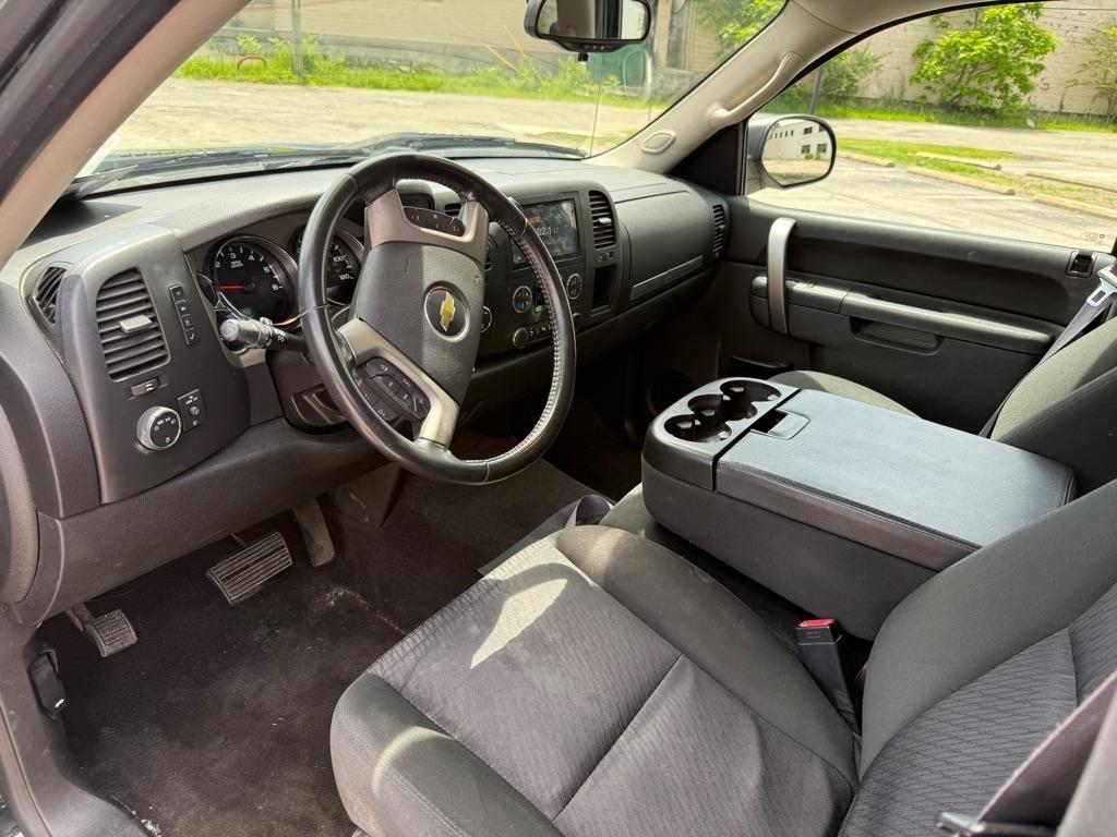 Chevrolet Silverado 1500 LT Crew Cab 4WD 2012