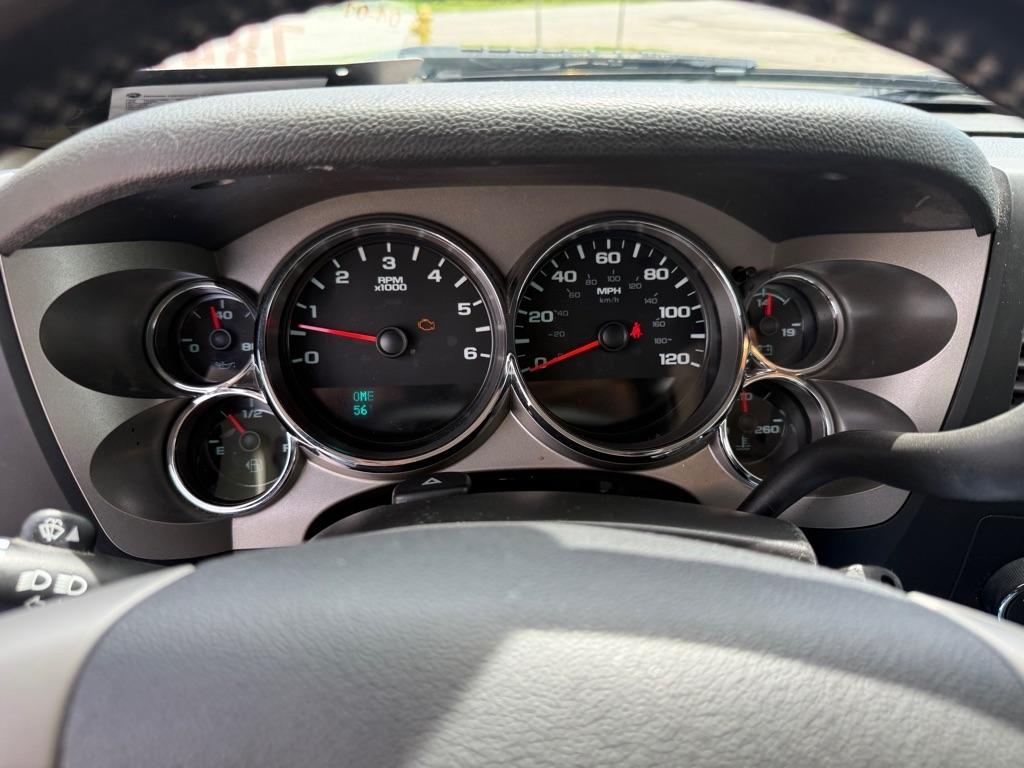 Chevrolet Silverado 1500 LT Crew Cab 4WD 2012