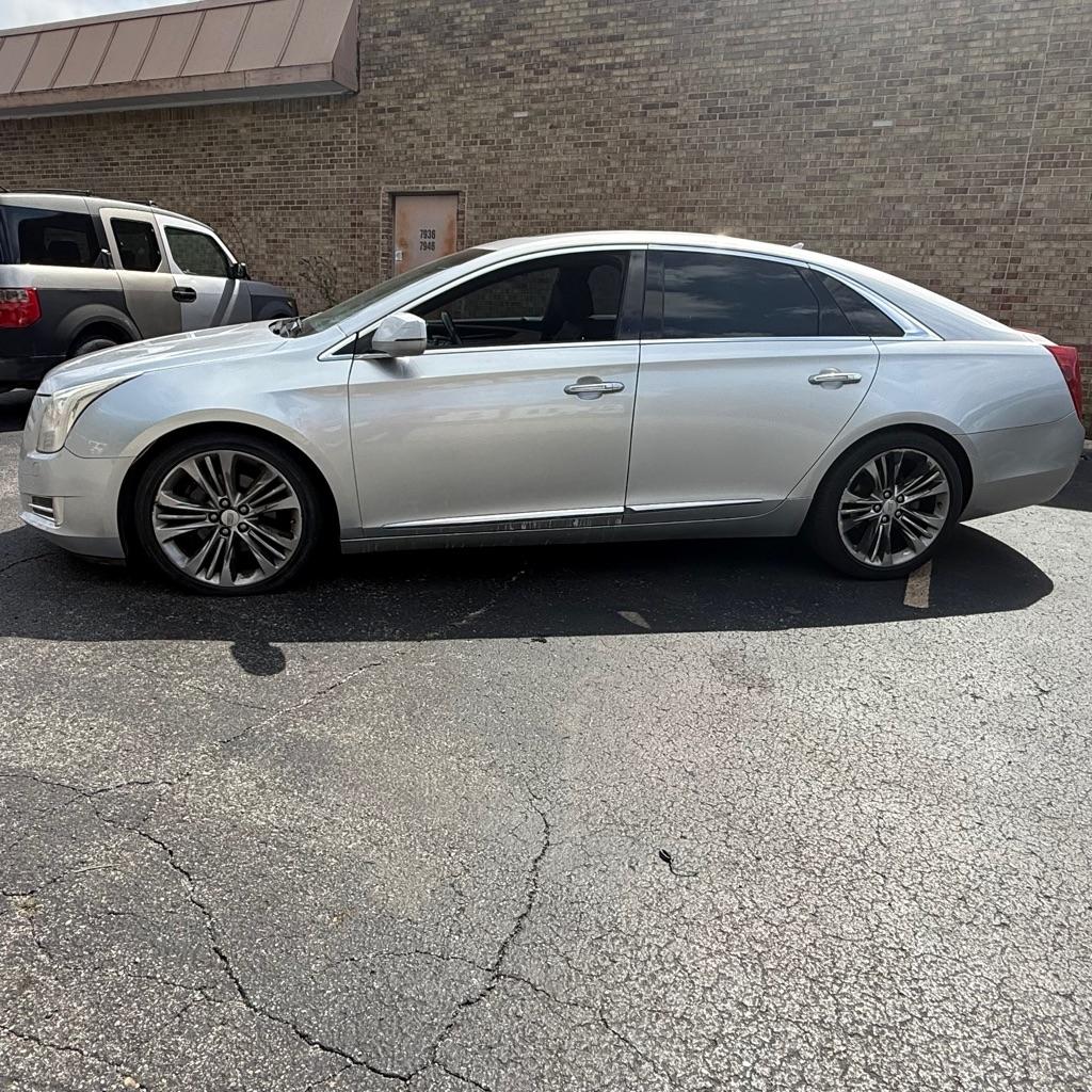 Cadillac XTS Platinum AWD 2014