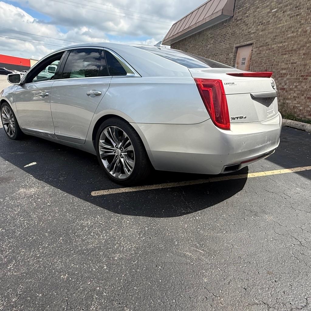 Cadillac XTS Platinum AWD 2014