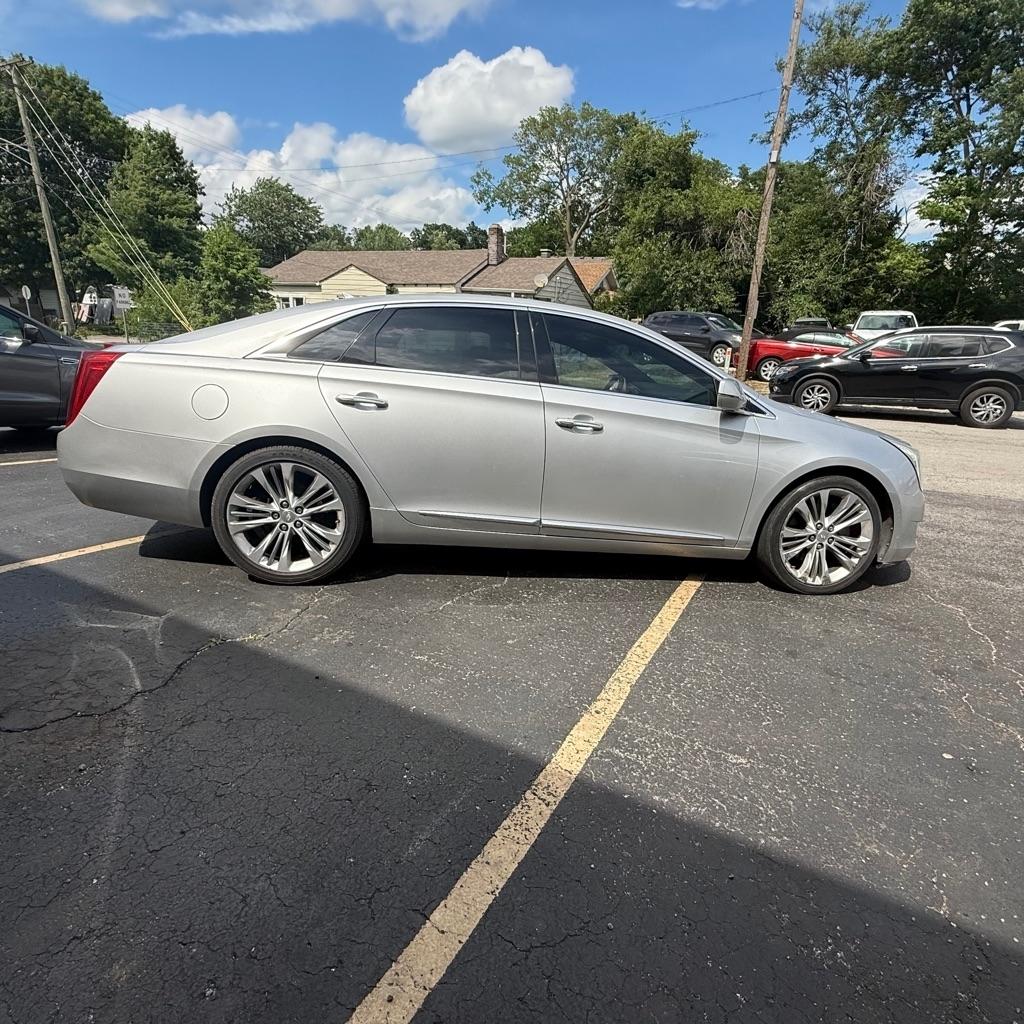 Cadillac XTS Platinum AWD 2014