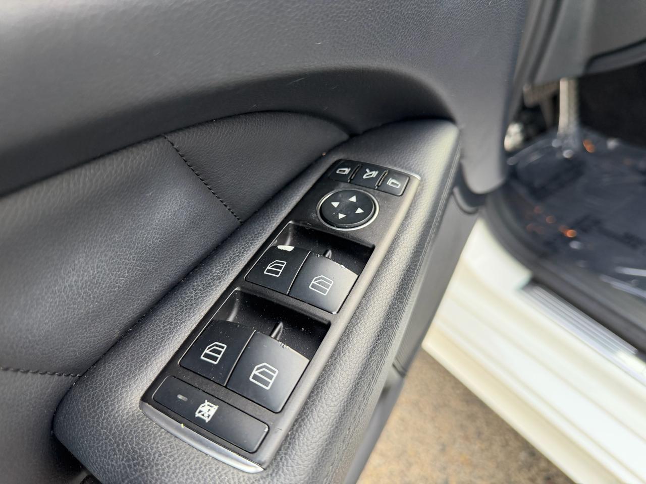 Mercedes-Benz CLS 4dr Sdn CLS 550 4MATIC 2016