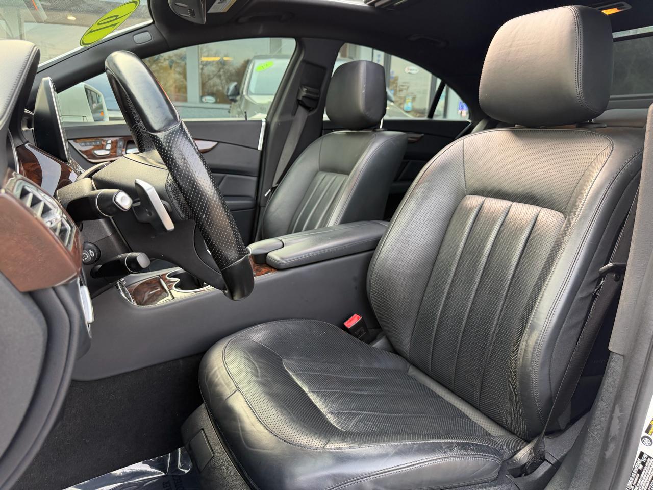 Mercedes-Benz CLS 4dr Sdn CLS 550 4MATIC 2016