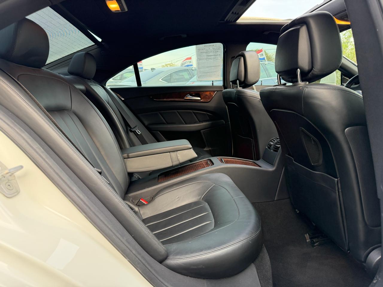 Mercedes-Benz CLS 4dr Sdn CLS 550 4MATIC 2016