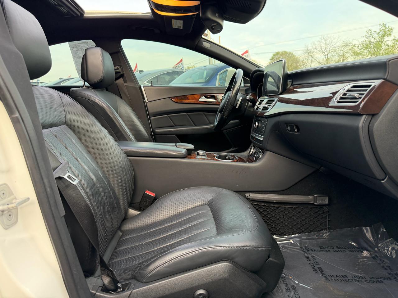 Mercedes-Benz CLS 4dr Sdn CLS 550 4MATIC 2016