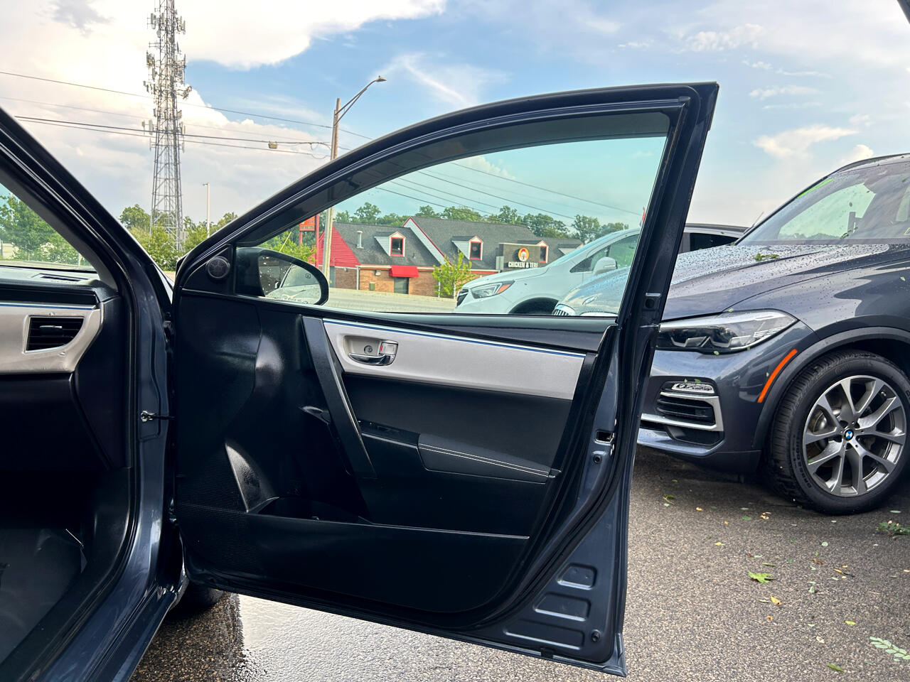 Toyota Corolla 4dr Sdn CVT S w/Special Edition Pkg (Natl) 2016 Toyota Corolla 4dr Sdn CVT S w/Special Edition Pkg (Natl) 2016