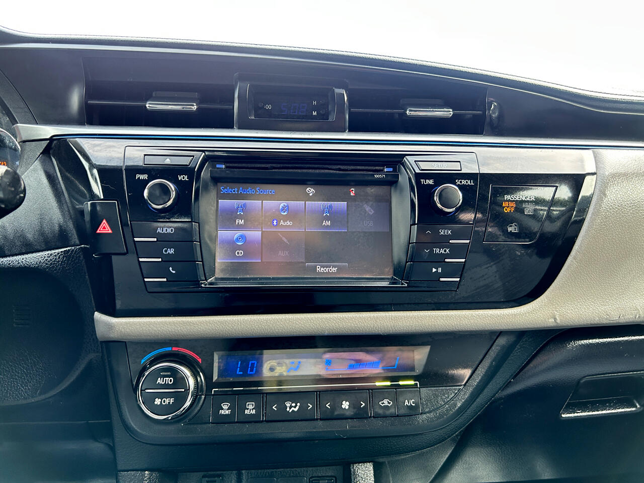 Toyota Corolla 4dr Sdn CVT S w/Special Edition Pkg (Natl) 2016 Toyota Corolla 4dr Sdn CVT S w/Special Edition Pkg (Natl) 2016