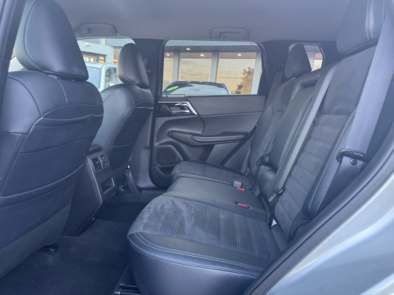 Mitsubishi Outlander SE S-AWC 2024 Mitsubishi Outlander SE S-AWC 2024