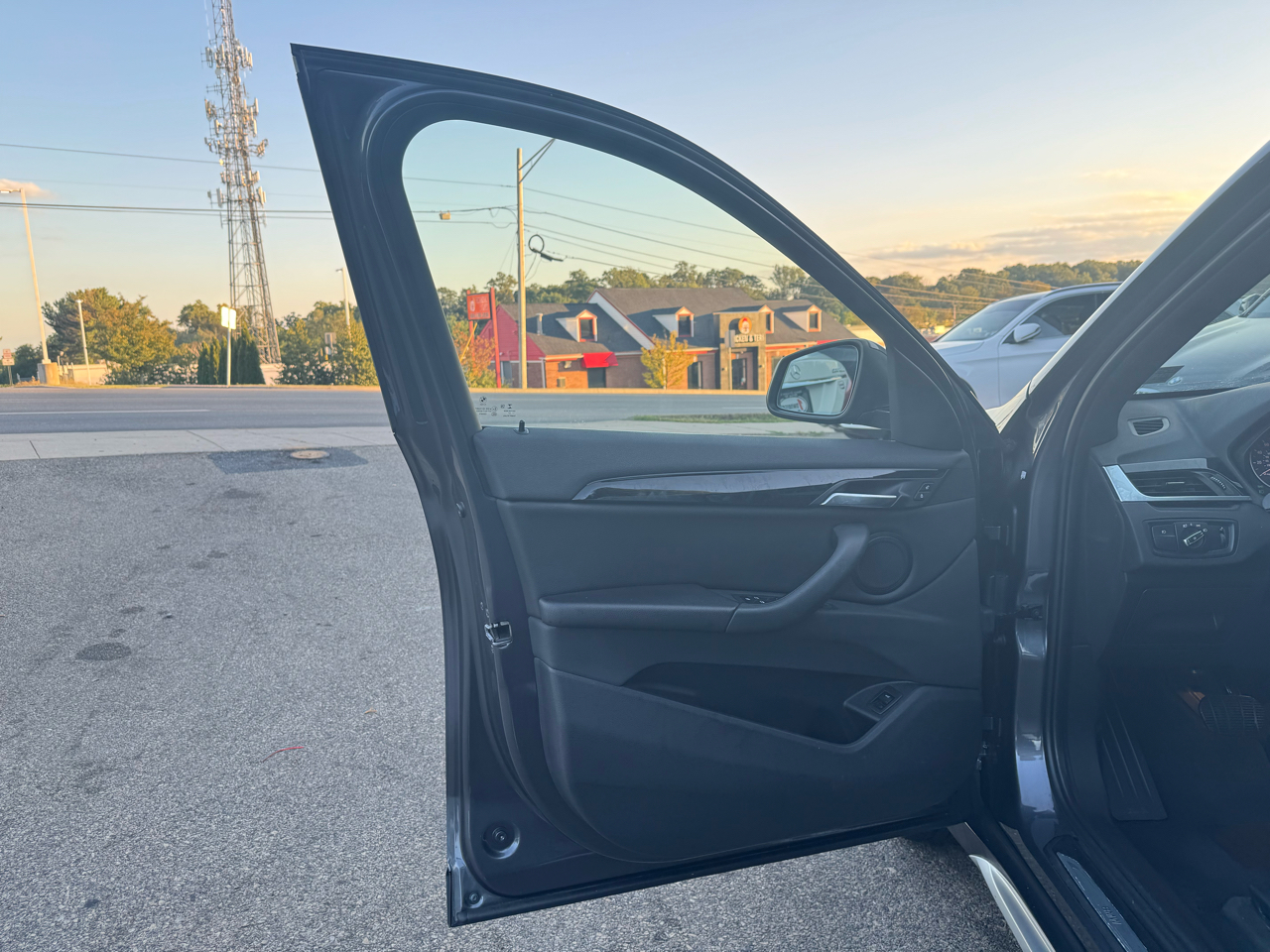 BMW X1 xDrive28i Sports Activity Vehicle Brazil 2018 BMW X1 xDrive28i Sports Activity Vehicle Brazil 2018