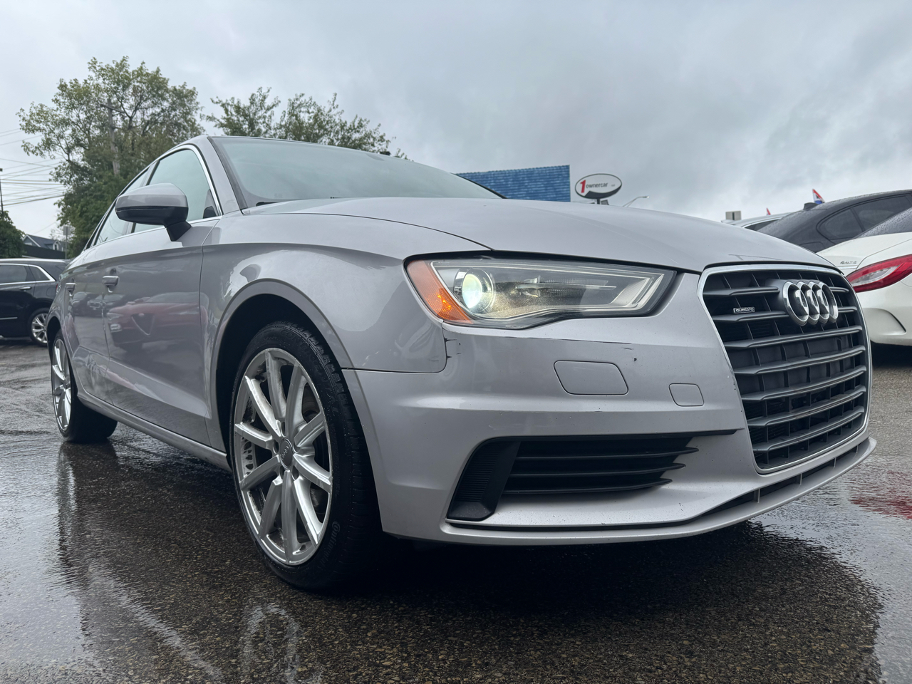 Audi A3 4dr Sdn quattro 2.0T Premium Plus 2015 Audi A3 4dr Sdn quattro 2.0T Premium Plus 2015