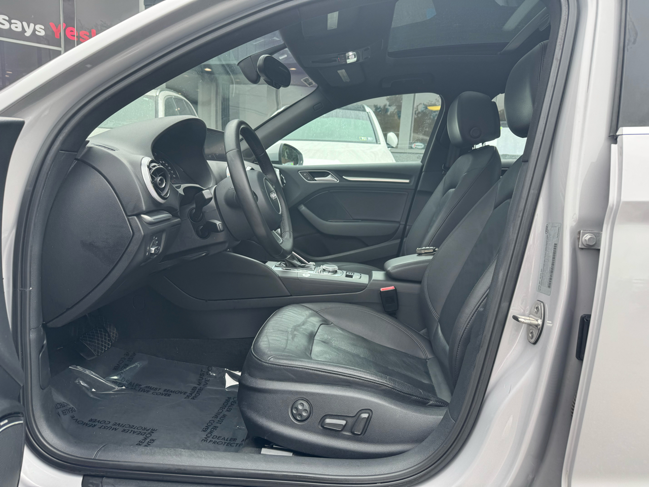 Audi A3 4dr Sdn quattro 2.0T Premium Plus 2015 Audi A3 4dr Sdn quattro 2.0T Premium Plus 2015