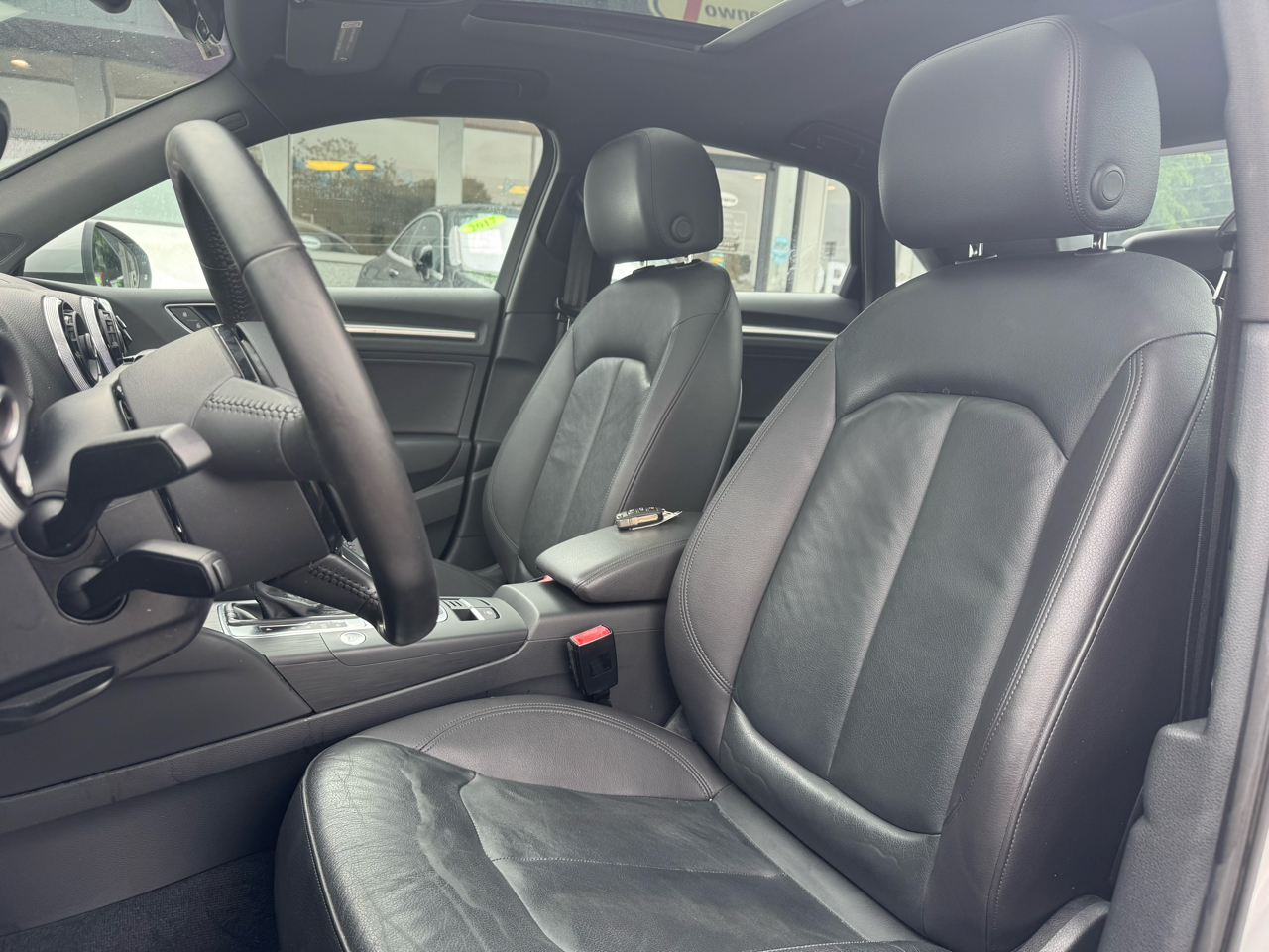 Audi A3 4dr Sdn quattro 2.0T Premium Plus 2015 Audi A3 4dr Sdn quattro 2.0T Premium Plus 2015